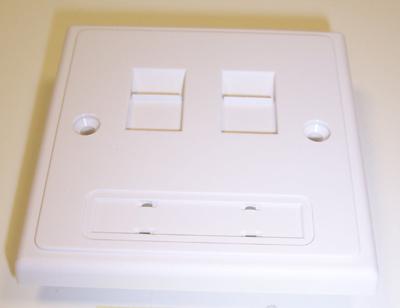 Multicomp Cs02020 Single Mc Double Rj45 Wall Plate