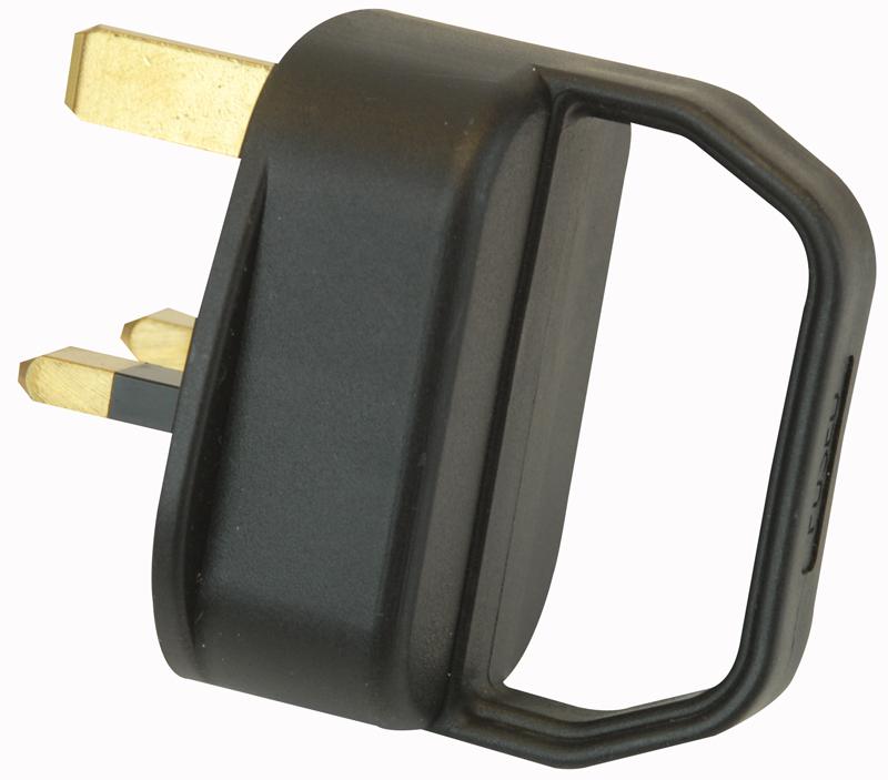 Pro Elec Pe01134 Easy Pull Plug, Mains, Black, 5A